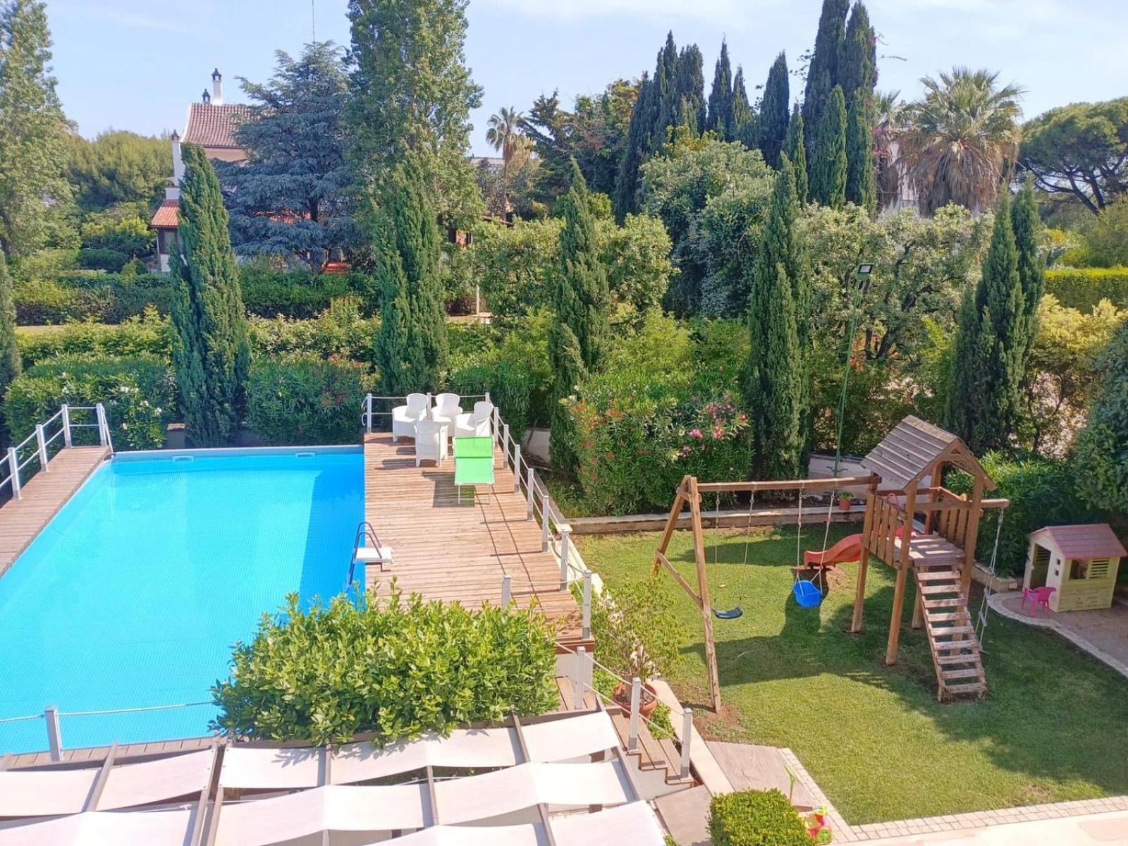 Casa Torre Di Specchio 2 Con Piscina * Bari